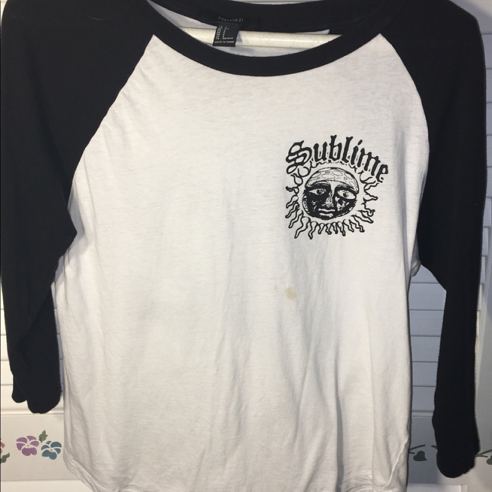 Half sleeved T-shirt